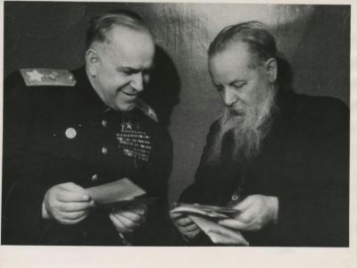 Георгий Жуков и Павел Бажов на Урале